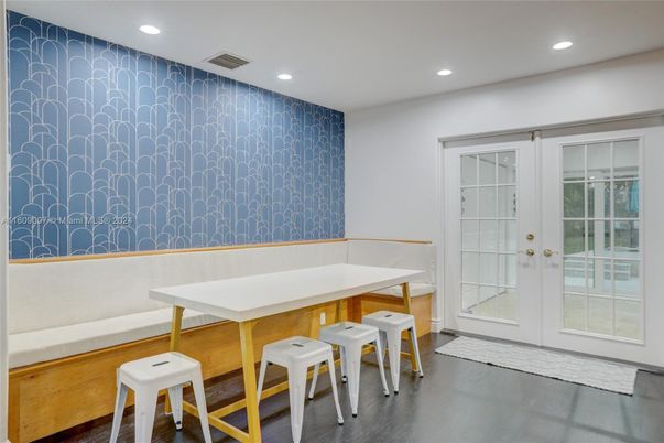 Interior, Recessed Lighting