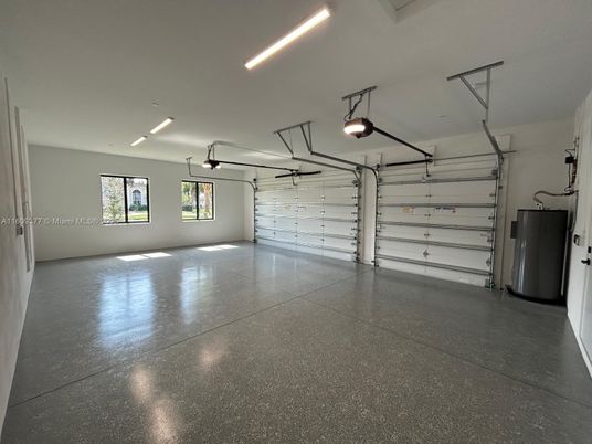 Garage, Interior, Recessed Lighting