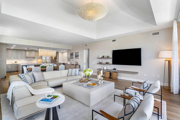 Chandelier, Dining room, Interior, Kitchen, Living room, Recessed Lighting, Wood Texture Flooring