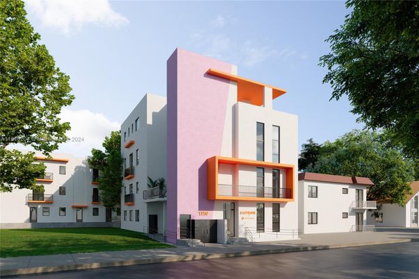 Exterior, Facade, Modern