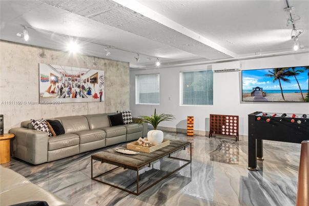 Interior, Living room