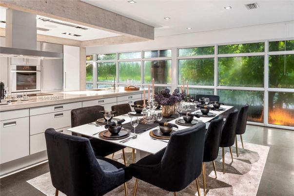 Dining room, Interior, Kitchen, Recessed Lighting