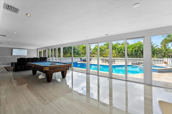 Billiard Table, Game Room, Interior, Recessed Lighting