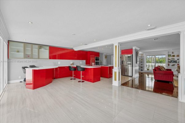 Interior, Kitchen, Living room, Recessed Lighting, Stainless Steel Appliances