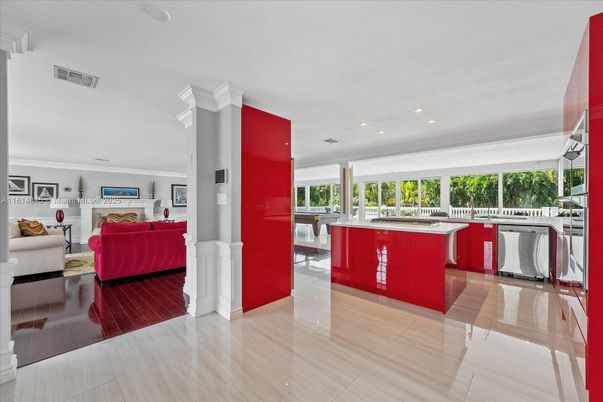 Interior, Kitchen, Living room, Recessed Lighting, Stainless Steel Appliances