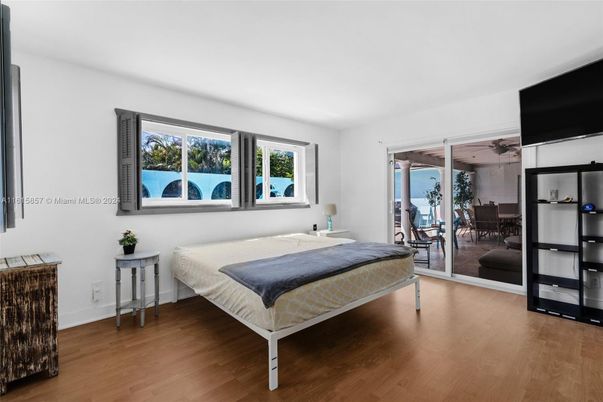 Bedroom, Dining room, Interior, Wood Texture Flooring
