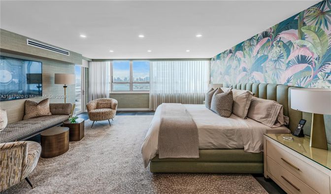 Bedroom, Interior, Recessed Lighting