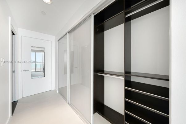 Interior, Recessed Lighting, Walk-in Closets