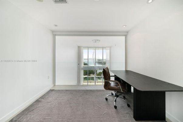Home Office, Interior, Recessed Lighting
