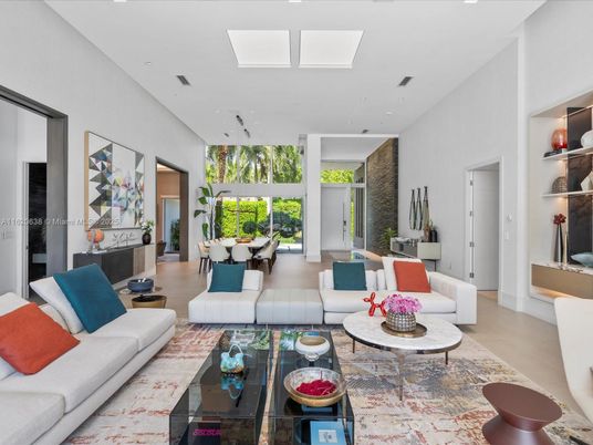 Dining room, Interior, Living room, Recessed Lighting