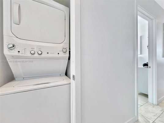 Interior, Utility Closets, Washer