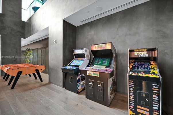 Game Room, Interior, Wood Texture Flooring