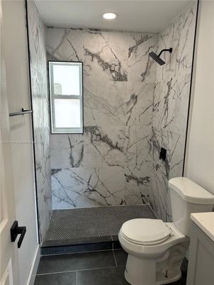 Bathroom, Interior, Marble Walls, Recessed Lighting