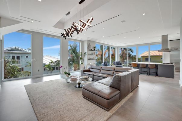 Interior, Kitchen, Living room, Pendant Lights, Recessed Lighting, Stainless Steel Appliances