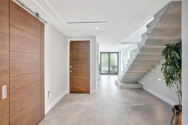 Interior, Recessed Lighting