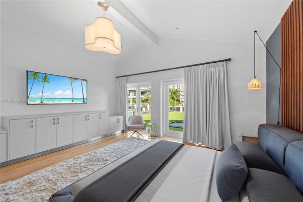 Bedroom, Interior, Pendant Lights, Wood Texture Flooring