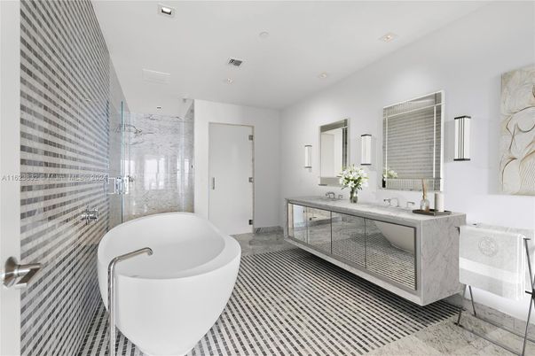 Bathroom, Dual Sink Vanities, Free Standing Baths, Glass Shower, Interior, Recessed Lighting