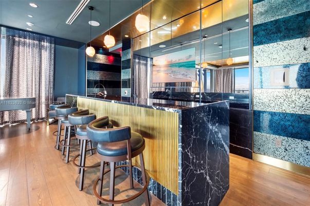 Interior, Pendant Lights, Recessed Lighting, Wood Texture Flooring