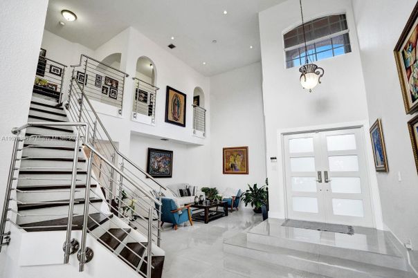 Interior, Living room, Pendant Lights, Recessed Lighting