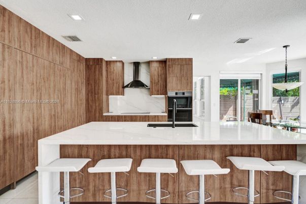 Interior, Kitchen, Pendant Lights, Recessed Lighting