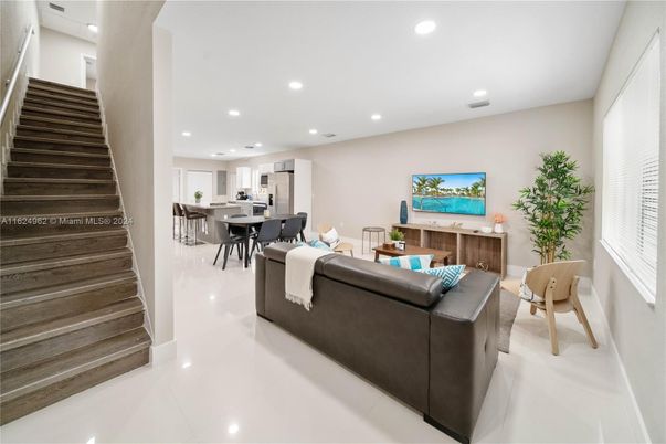 Dining room, Interior, Kitchen, Living room, Recessed Lighting