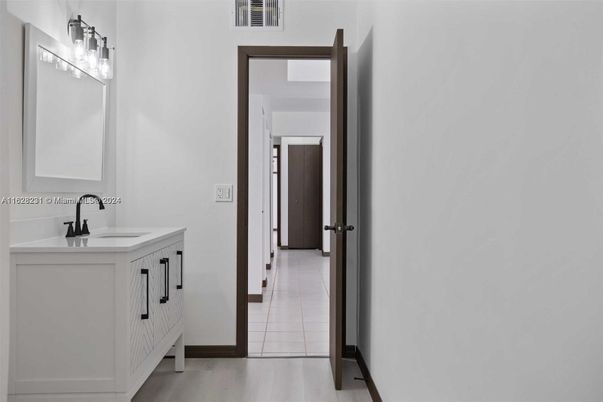 Bathroom, Interior