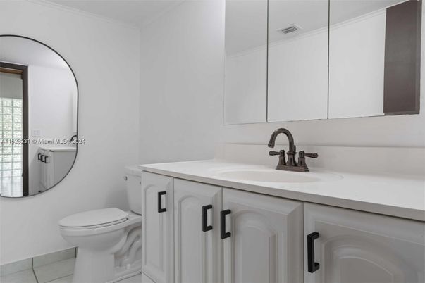 Bathroom, Interior