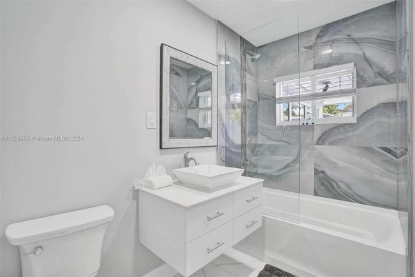 Bathroom, Glass Shower, Interior