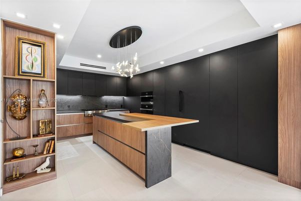 Interior, Kitchen, Pendant Lights, Recessed Lighting