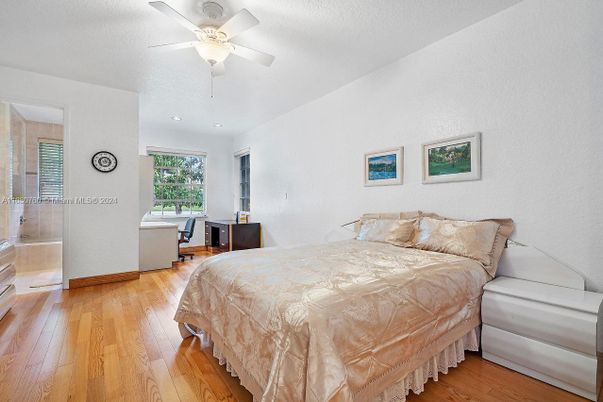 Bedroom, Home Office, Interior, Wood Texture Flooring