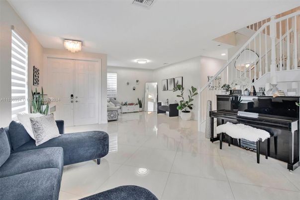 Interior, Living room, Piano, Recessed Lighting