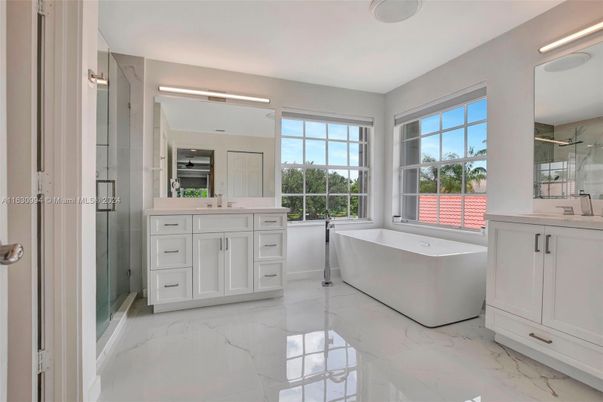 Bathroom, Dual Sink Vanities, Free Standing Baths, Glass Shower, Interior, Marble
