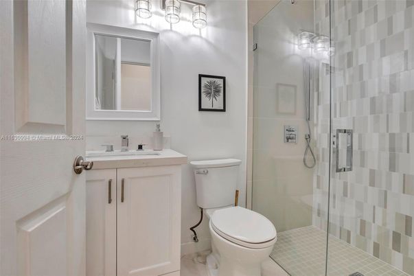 Bathroom, Glass Shower, Interior