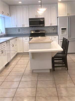 Interior, Kitchen, Pendant Lights, Recessed Lighting