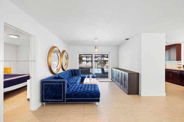 Bedroom, Interior, Living room, Pendant Lights