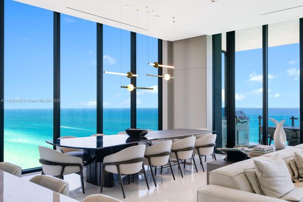 Dining room, Interior, Pendant Lights, Water