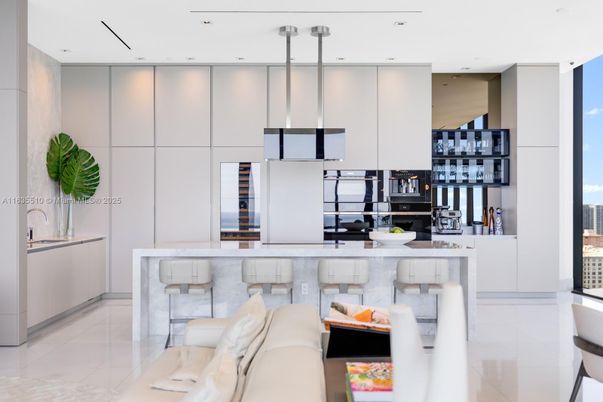 Interior, Kitchen, Pendant Lights, Recessed Lighting