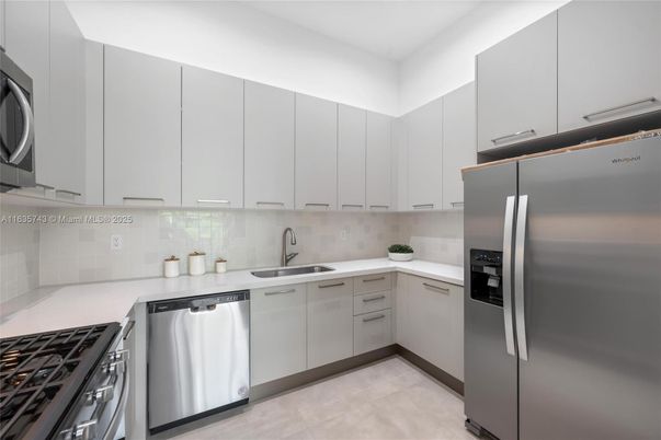 Interior, Kitchen, Stainless Steel Appliances