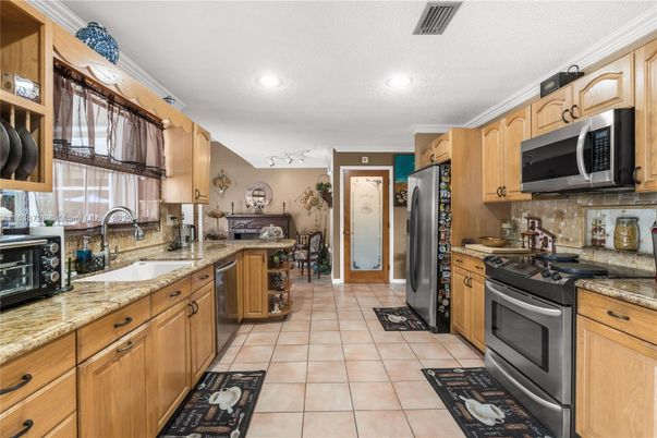 Interior, Kitchen, Recessed Lighting