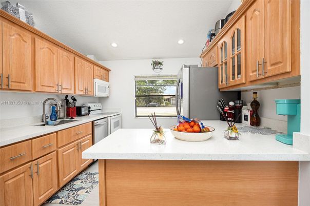 Interior, Kitchen, Recessed Lighting