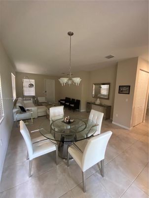 Dining room, Interior, Living room, Pendant Lights