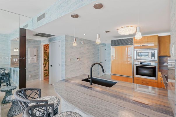 Interior, Kitchen, Pendant Lights, Recessed Lighting, Stainless Steel Appliances