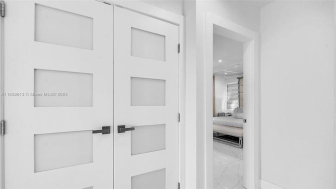 Interior, Marble, Recessed Lighting