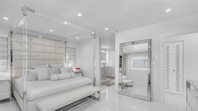 Bedroom, Interior, Marble, Recessed Lighting
