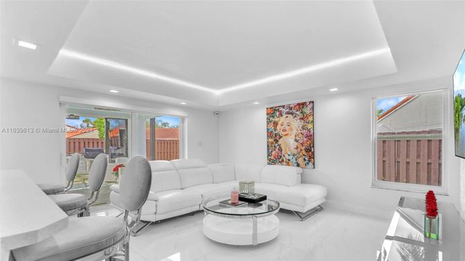 Interior, Living room, Marble, Recessed Lighting