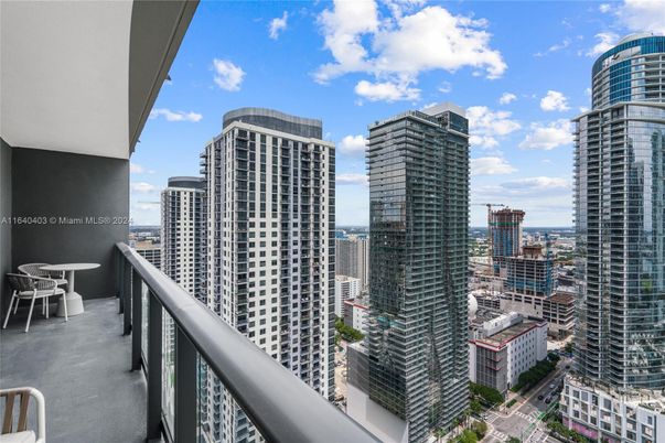 Exterior, Other, Skyline