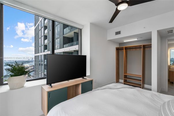 Bedroom, Interior, Water