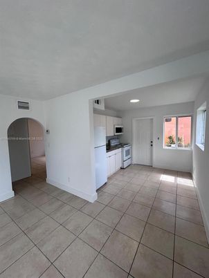 Empty room, Interior, Kitchen, Recessed Lighting