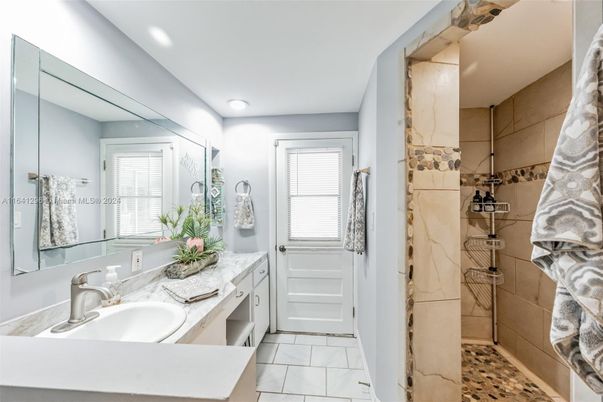 Bathroom, Dual Sink Vanities, Interior, Marble, Recessed Lighting
