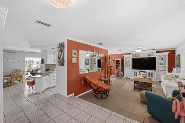 Interior, Kitchen, Living room